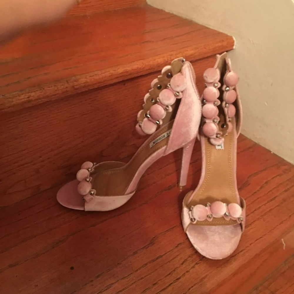Cape Robbin heels - Picture 2 of 3